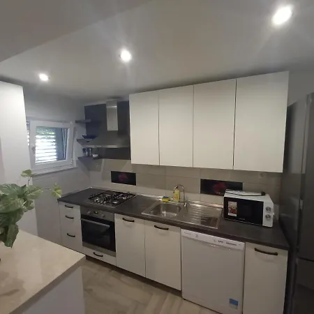 Apartmán Loza-holiday Home,kuca Za Odmor Srima